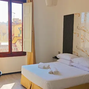  Konukevi Leone XIV Firenze